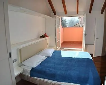 Sleeps 6 Pool Wifi *