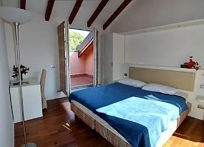 Sleeps 6 Pool Wifi Lejlighed Meina